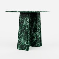 <a href="https://www.galeriegosserez.com/artistes/mohasseb-georges.html">Georges Mohasseb</a> - Shell - Console (Alpin Verde)